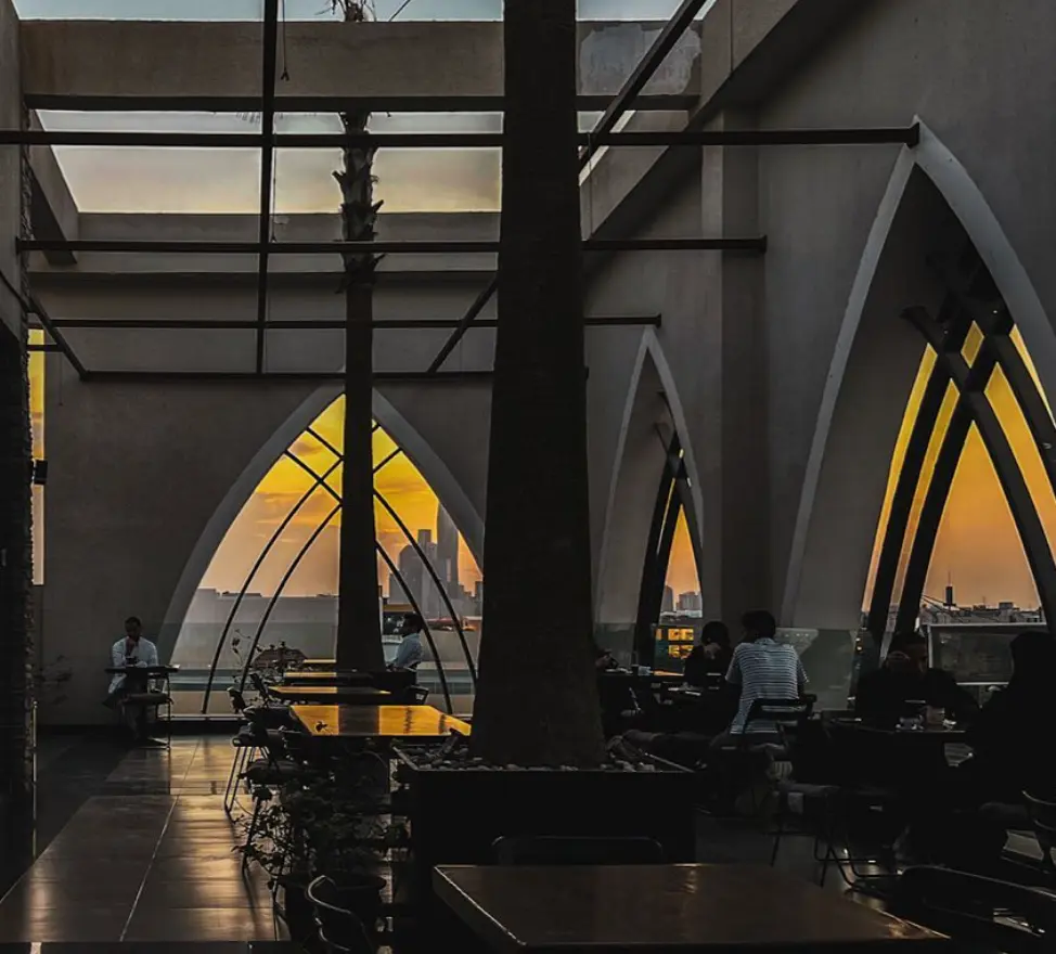 10 Best Rooftop Bars in Riyadh 17